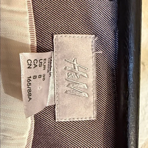 H&M Sleeveless Gray Mini Dress - Picture 2 of 10